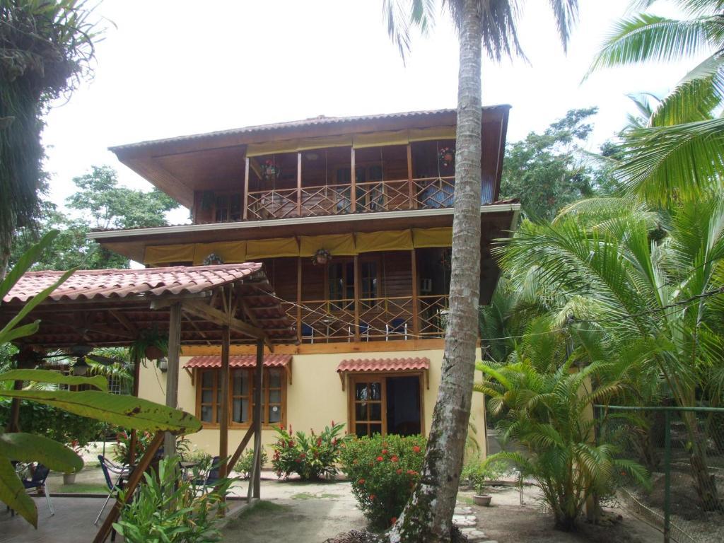 Hotel Tierra Verde Bocas del Toro Luaran gambar