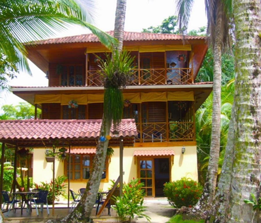 Hotel Tierra Verde Bocas del Toro Luaran gambar